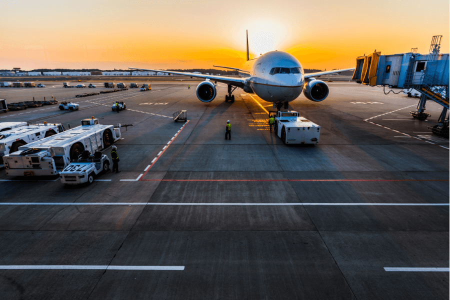 How Much Do Flight Attendants Make - Grey Airplane